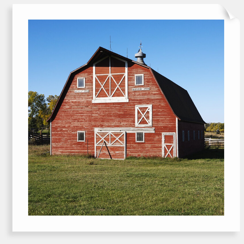 Red Barn by Anonymous