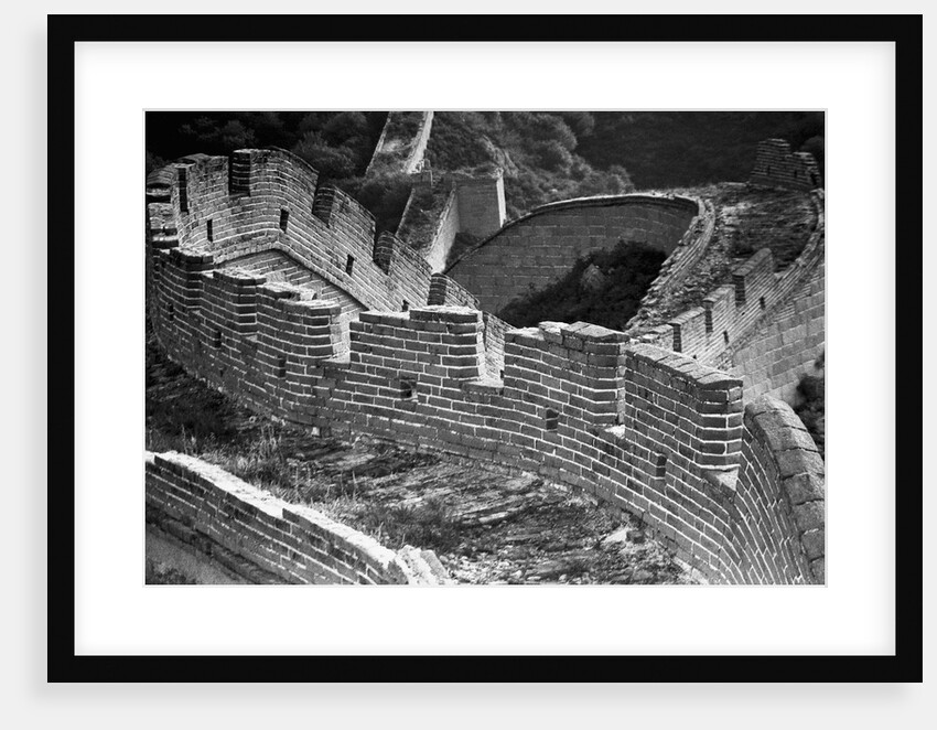Section of the Great Wall in by Anonymous