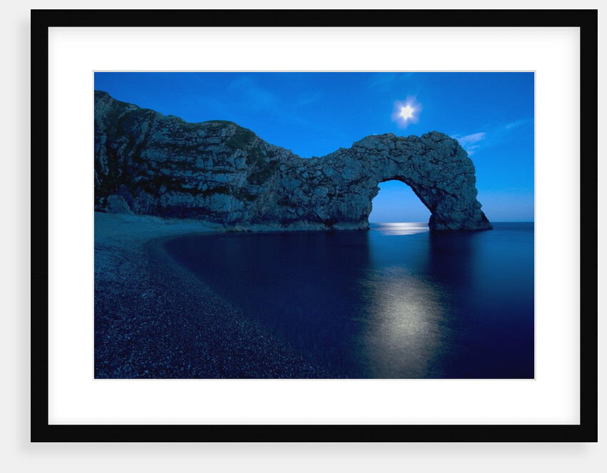Durdle Door arched rock formation on the Dorset coast by Anonymous
