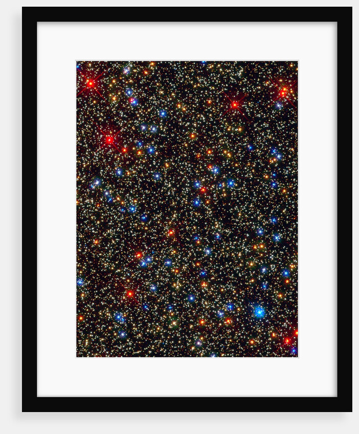 Globular Cluster Omega Centauri imaged with Hubble's WFC3 detector by Anonymous