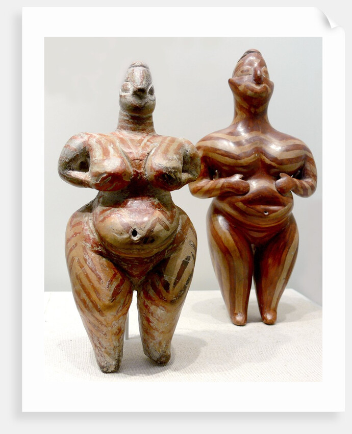Clay female statues from Hacilar by Anonymous
