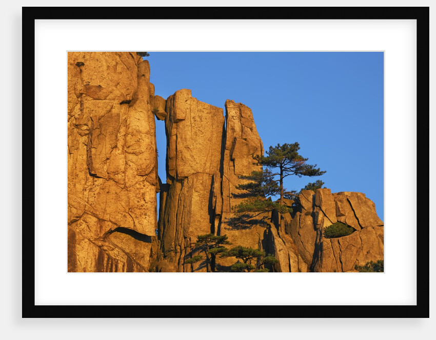 Rock formations in the Yellow Mountains in China by Anonymous