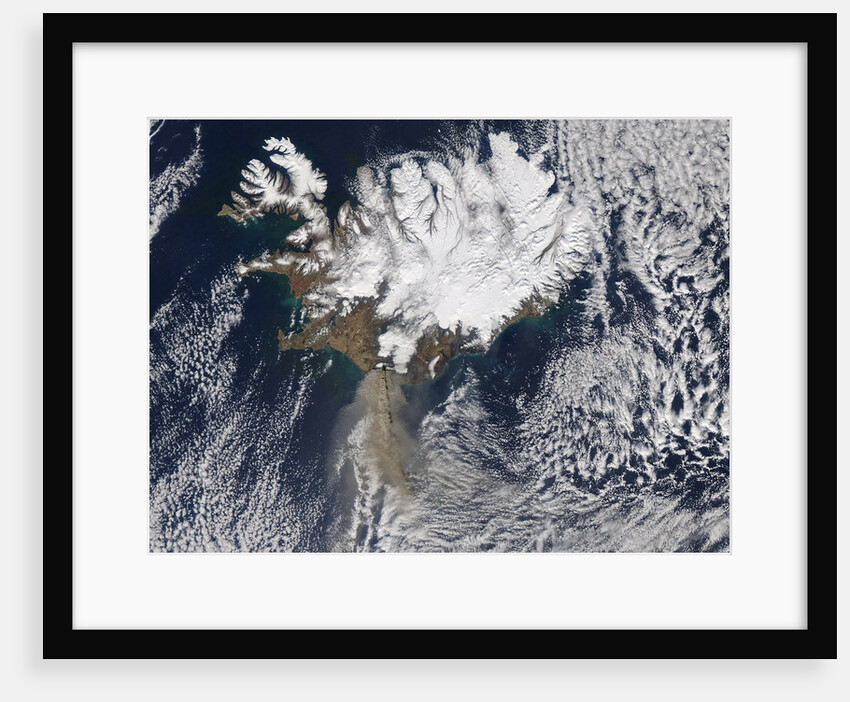 Ash plume from the Erupton of Eyjafjallajokull Volcano in Iceland by Anonymous