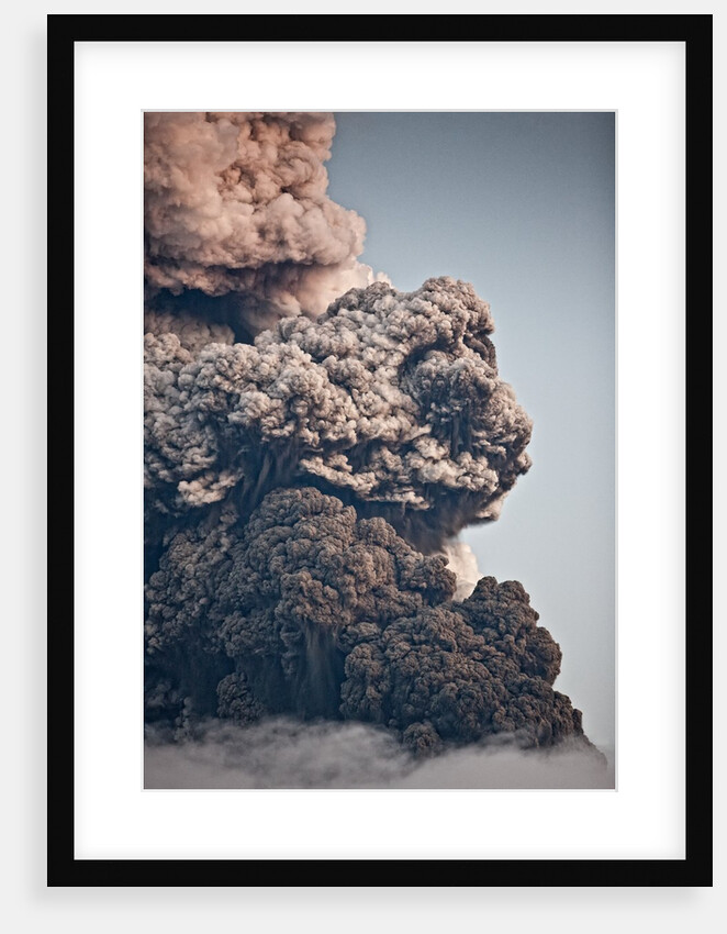 Eyjafjalljokull Volcanic Eruption by Anonymous