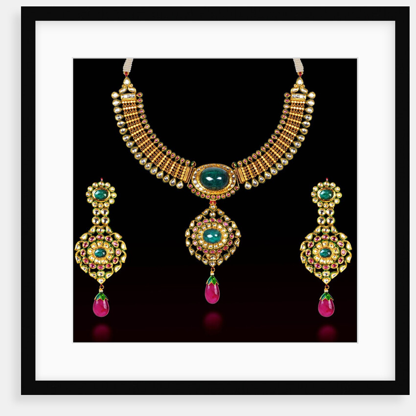 Indian necklace and earring set by Anonymous