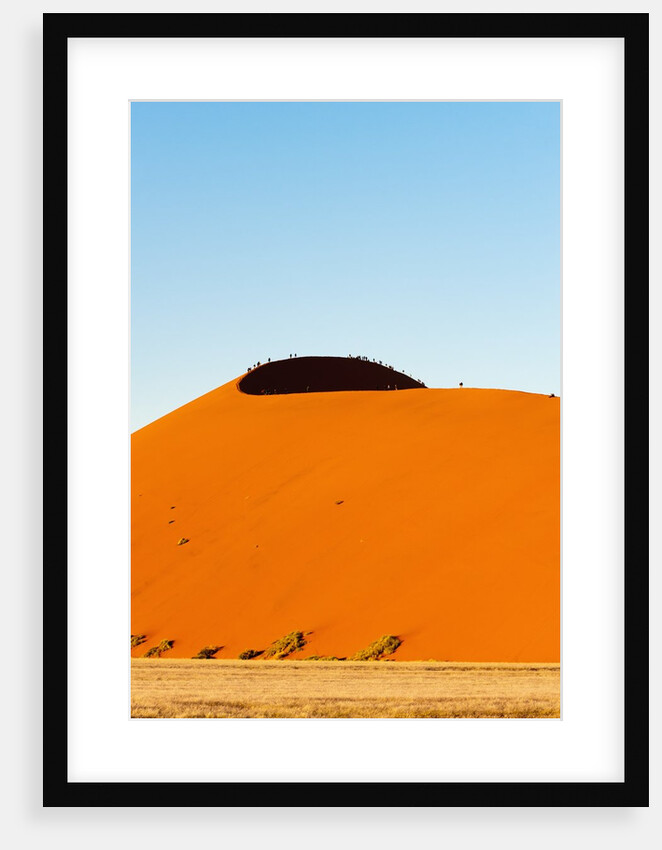 Dune 45, Sossusvlei, Namibia. by Anonymous