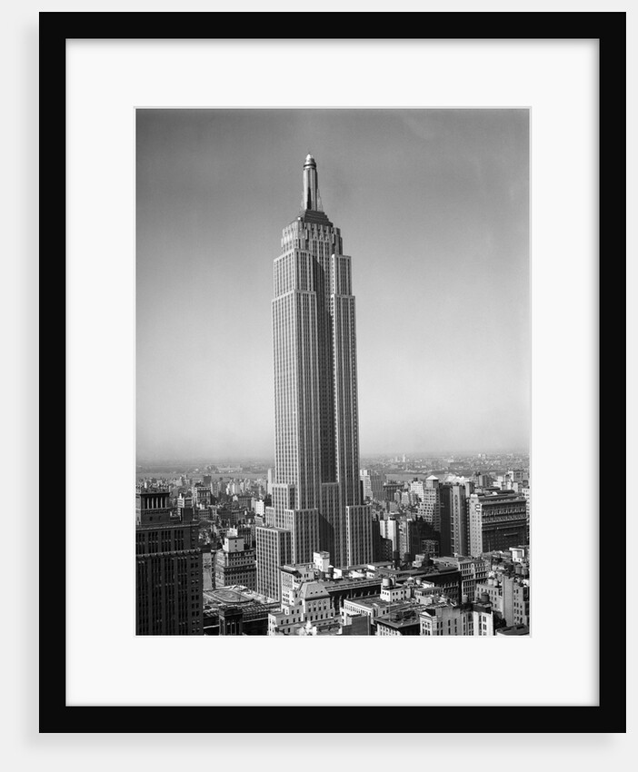 1930s new york city empire state building full length without antennae by Anonymous