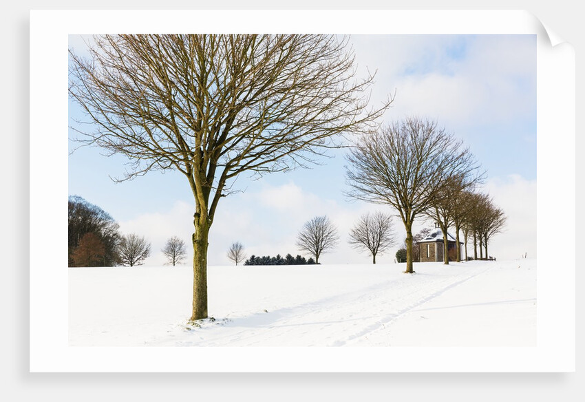 Winter scene by a chapel by Anonymous