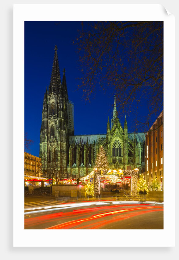 Cologne cathedral (Dom) at christmas by Anonymous