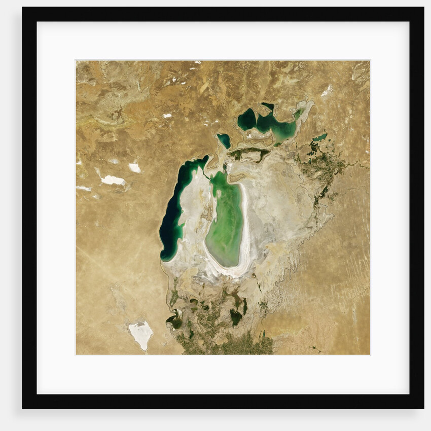 Satellite view of the Aral Sea in 2006, with the 1960 shoreline super-imposed by Anonymous