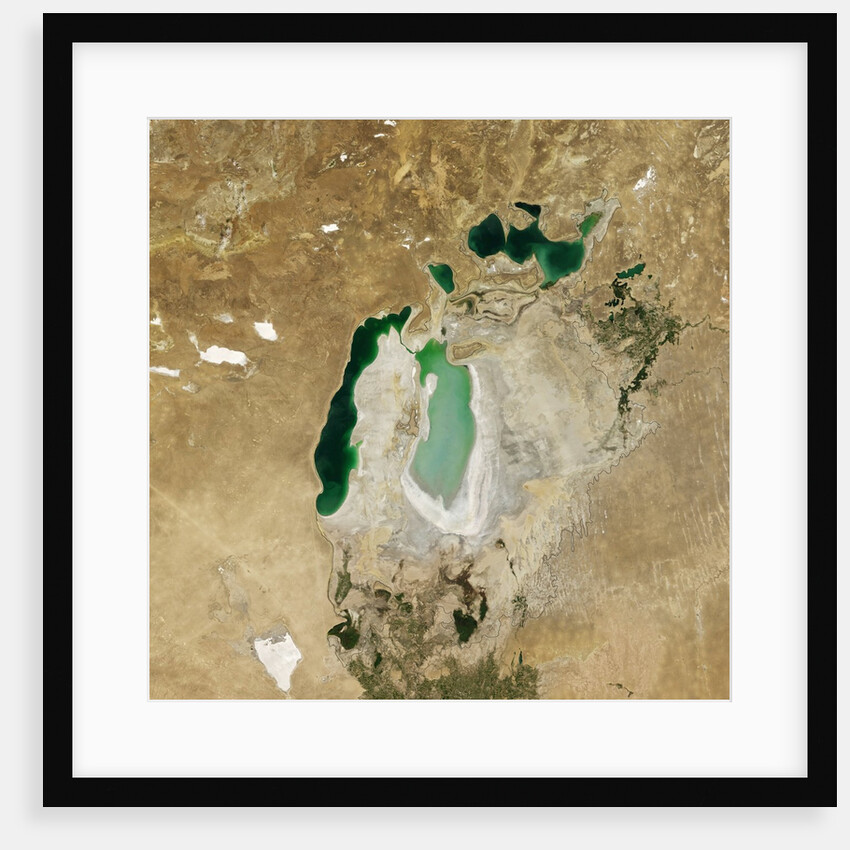 Satellite view of the Aral Sea in 2007, with the 1960 shoreline super-imposed by Anonymous