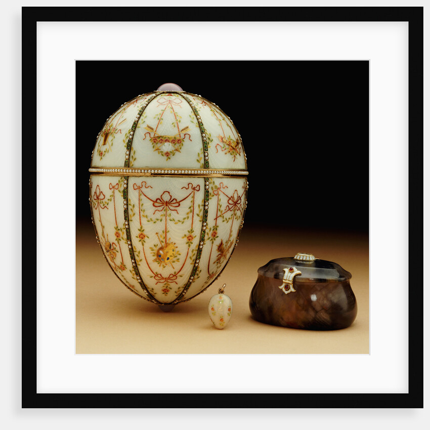 Faberge Kelch Bonbonniere egg pictured with its surprises by Anonymous