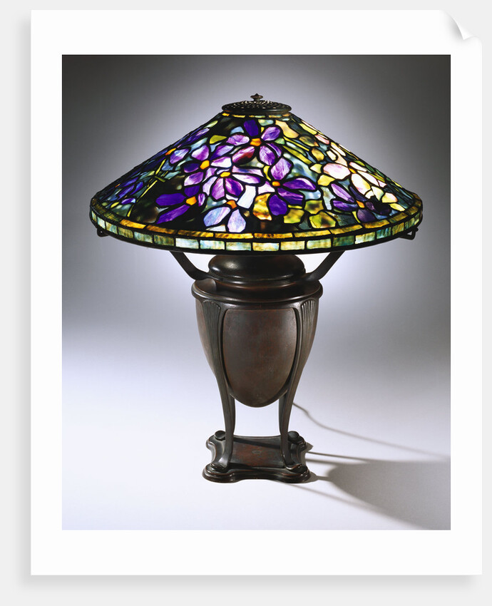Tiffany Studios 'Wistaria' leaded Glass and bronze table lamp by Anonymous