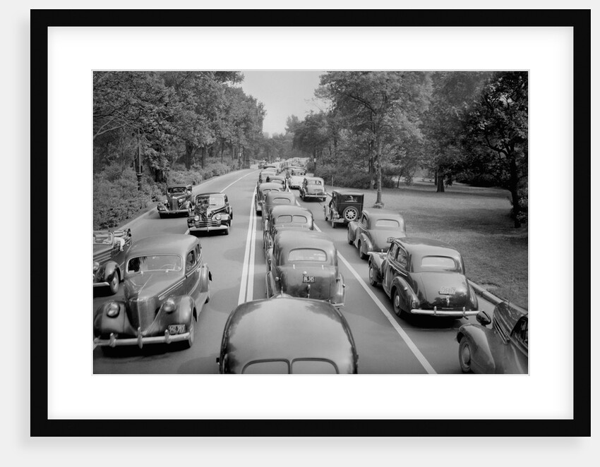 Traffic jam along a parkway in Chicago, ca. 1940 by Anonymous