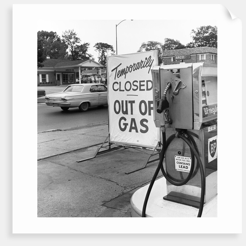 1970s gas pump with temporarily closed sign by Anonymous