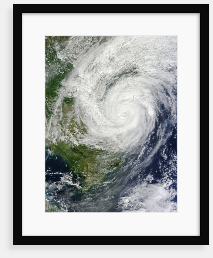 Super Typhoon Haiyan approaching Vietnam by Anonymous
