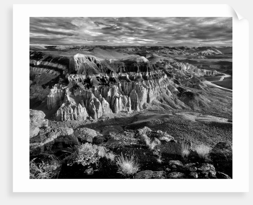 Chalk Basin by Anonymous