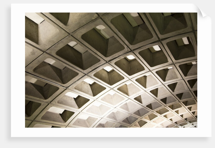 Washington DC Metrorail cheesecake roof by Anonymous