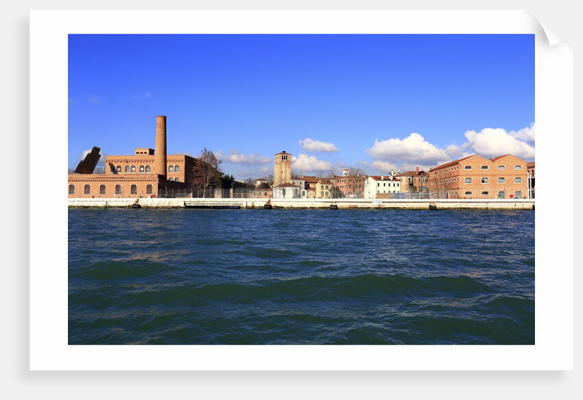 Zattere Canal on the way to the seaport. by Anonymous