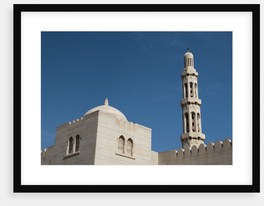 Sultan Qaboos mosque by Anonymous