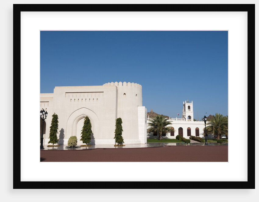 Sultan Qaboos Palace by Anonymous