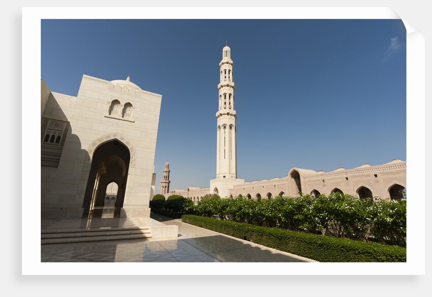 Sultan Qaboos Grand Mosque in Muscat by Anonymous