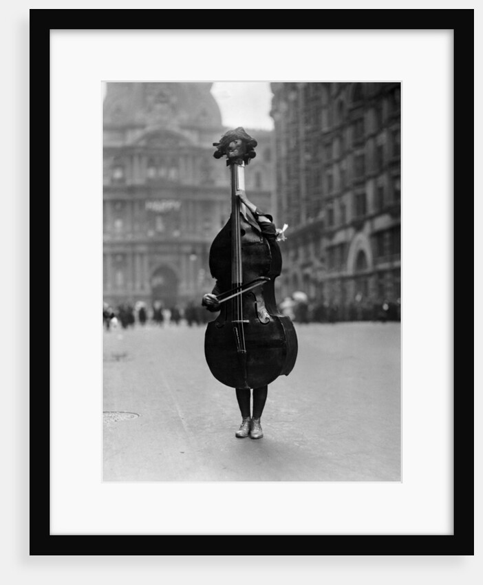Walking Violin in Philadelphia Mummers' Parade, 1917 by Anonymous