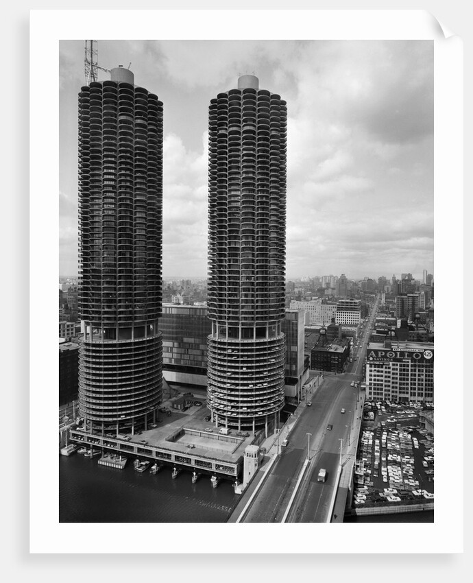 Facade of Marina City Towers by Anonymous