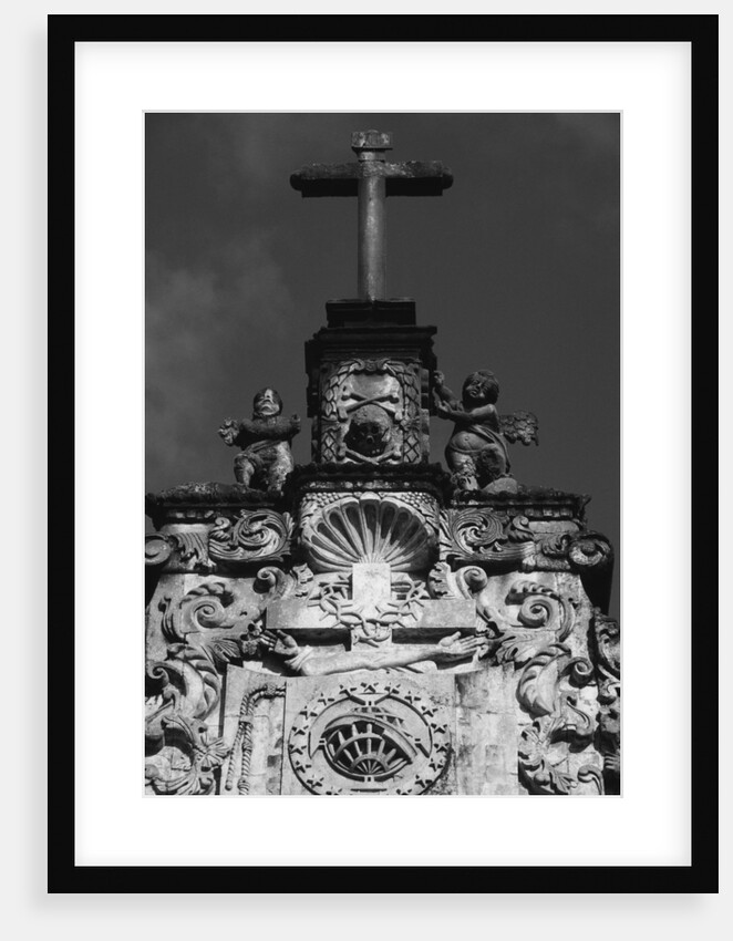 Cross atop Igreja da Ordem Terceira de Sao Francisco by Anonymous