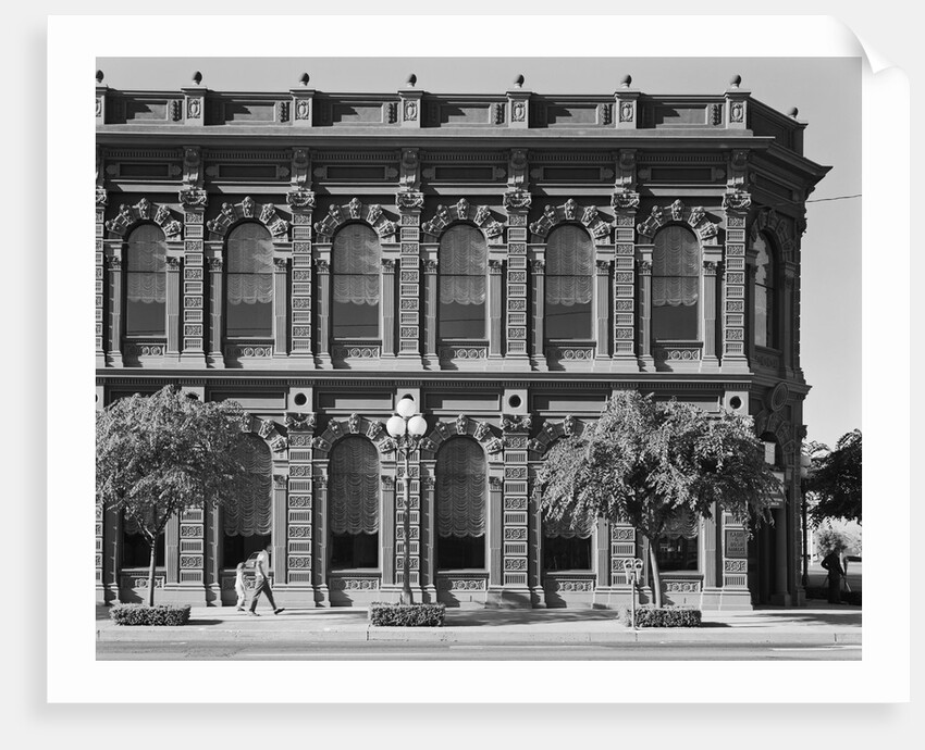 Facade of the Ladd & Bush Bank by Anonymous