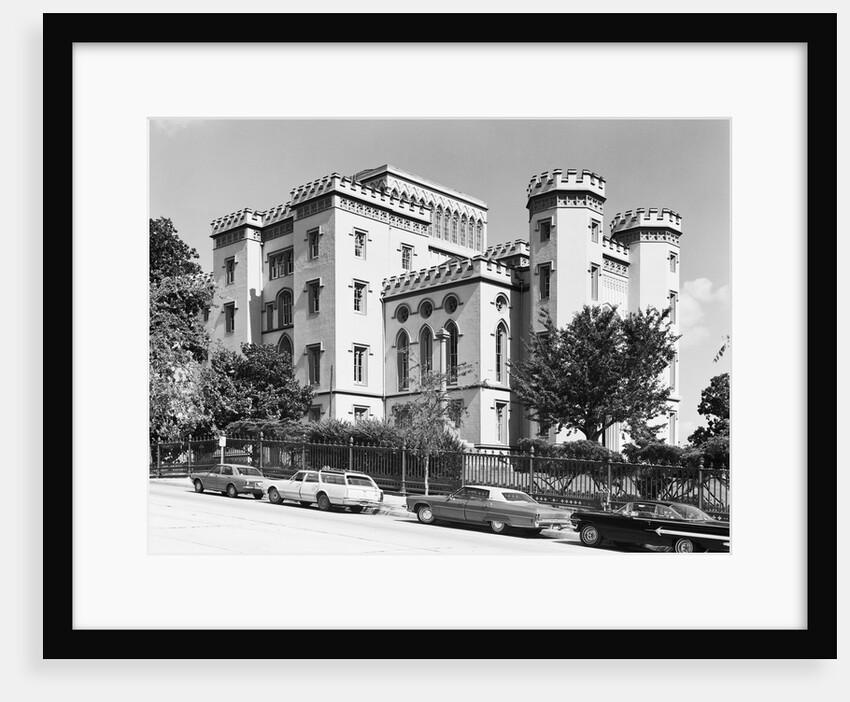 Old State Capitol by Anonymous