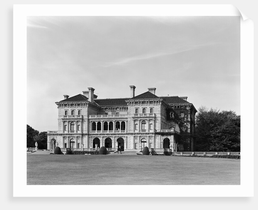 Ocean Front of The Breakers by Anonymous
