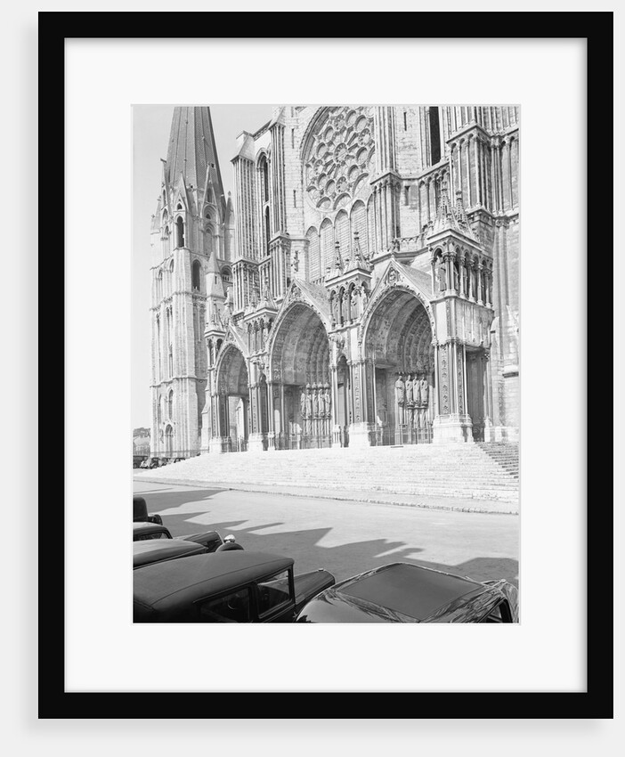 Exterior Showing the Cathedral of Chartres by Anonymous