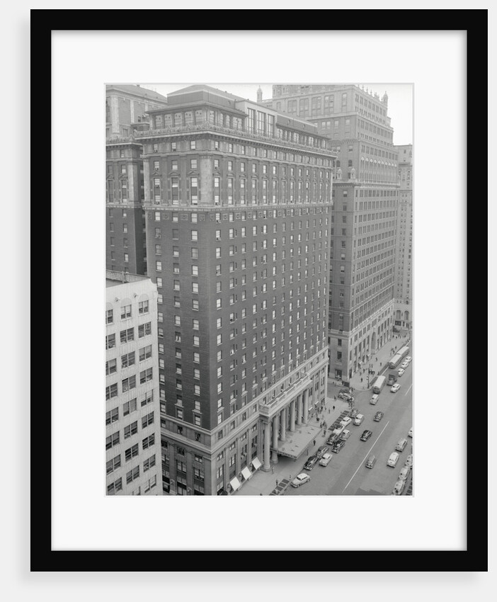 Hotel Pennsylvania in New York City by Anonymous