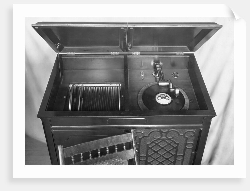 Edison Electric Phonograph by Anonymous