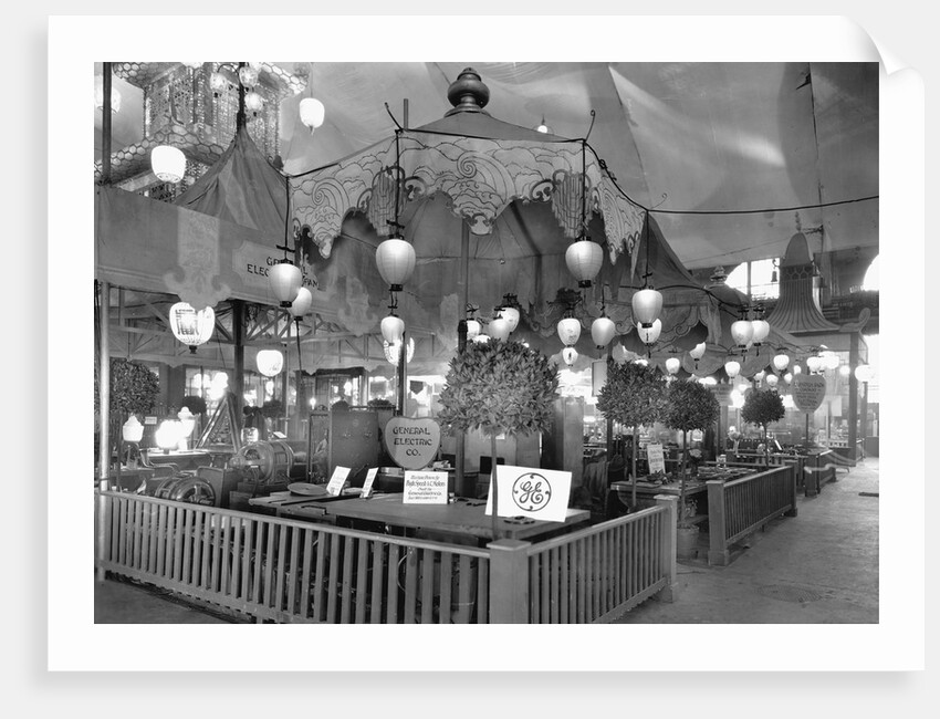 General Electric Exhibit at Chicago Electric Show by Anonymous