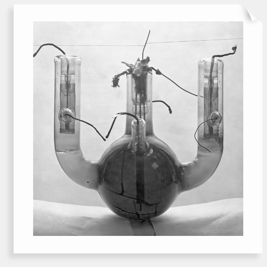 Ampere Full-wave Thyratron by Anonymous