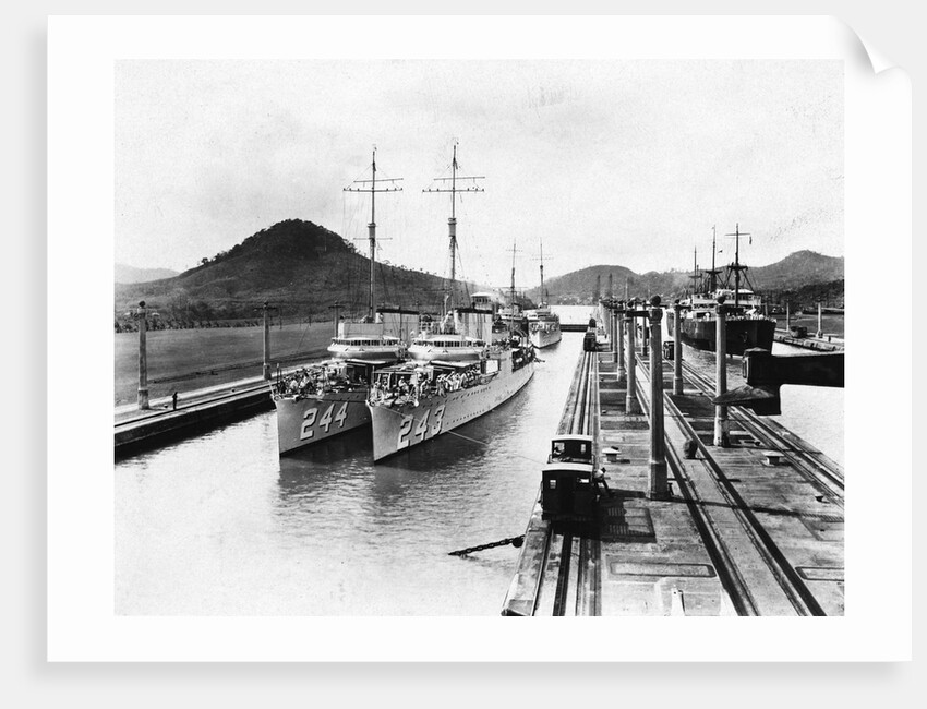 Destroyers on the Panama Canal by Anonymous