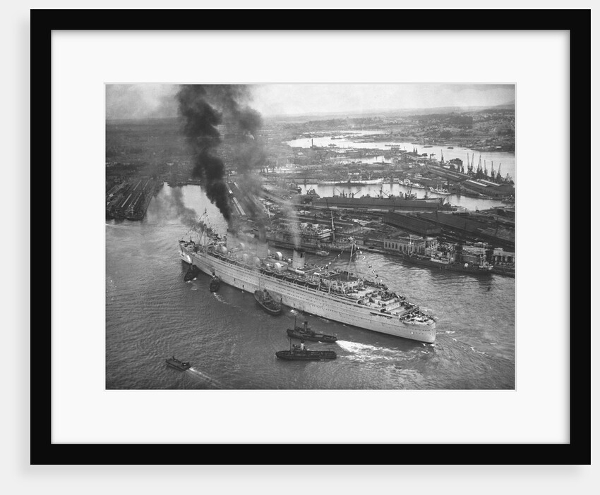 Queen Mary Docks in Southampton by Anonymous
