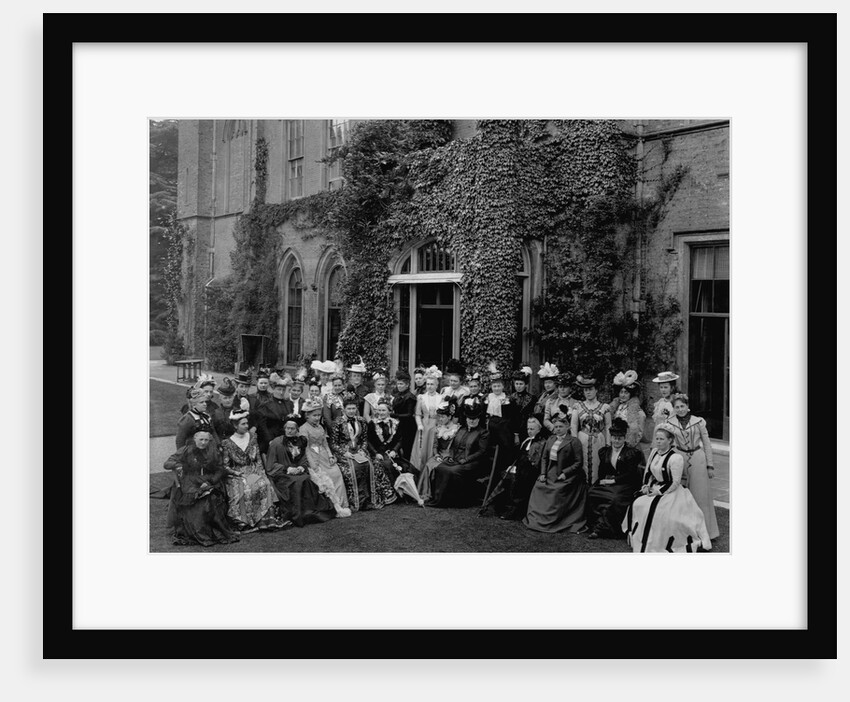 Executive Committee of the International Council of Women by Anonymous