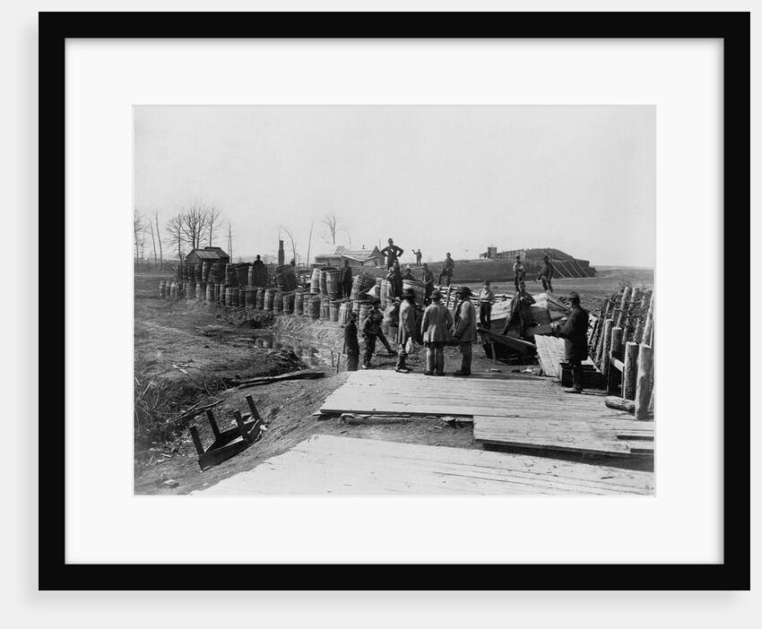 Confederate Fortifications by Anonymous