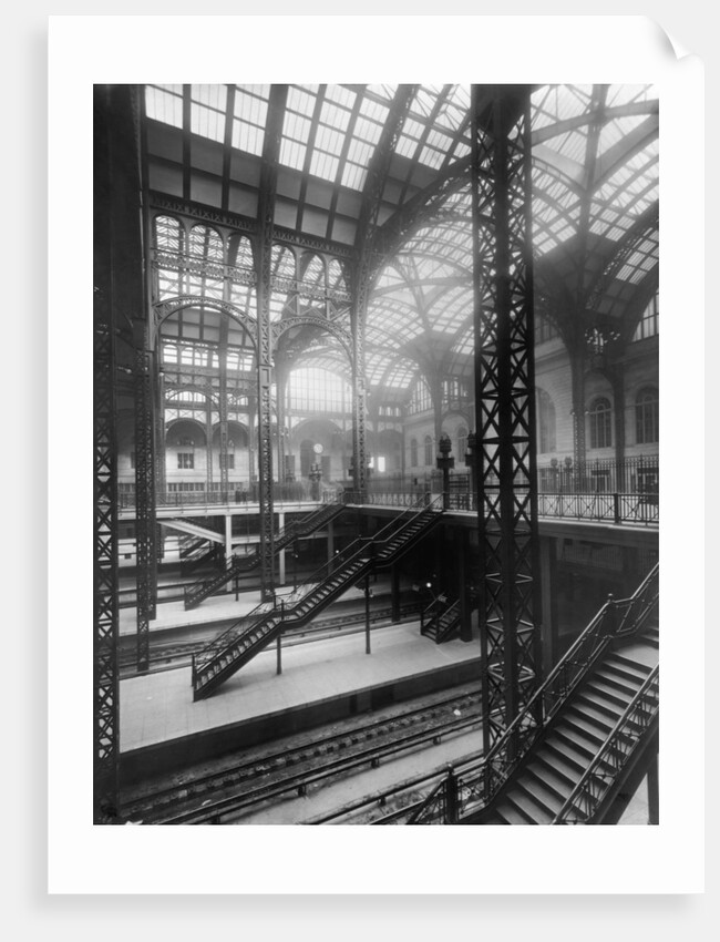 Pennsylvania Station, New York by Anonymous