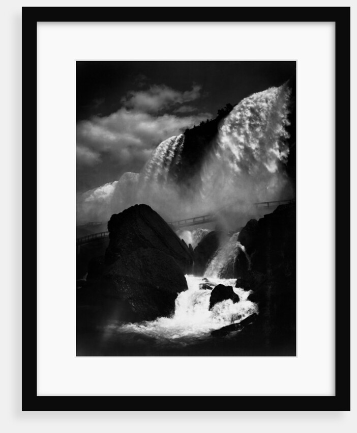 Niagara Falls from the Cave of the Winds by Anonymous