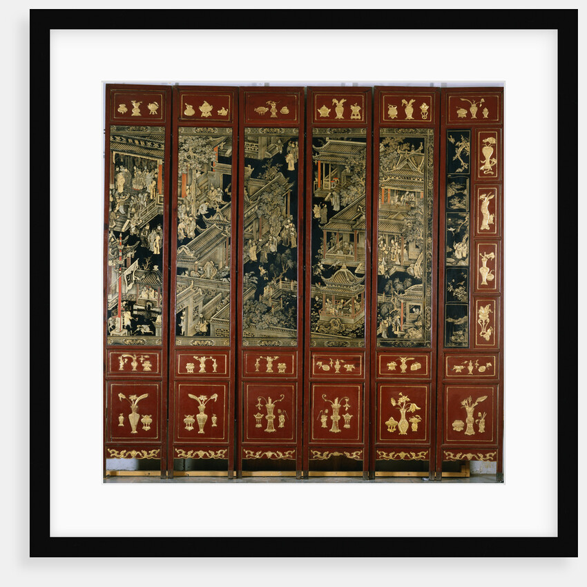 Lacquered Japanese Screen with Figures by Anonymous