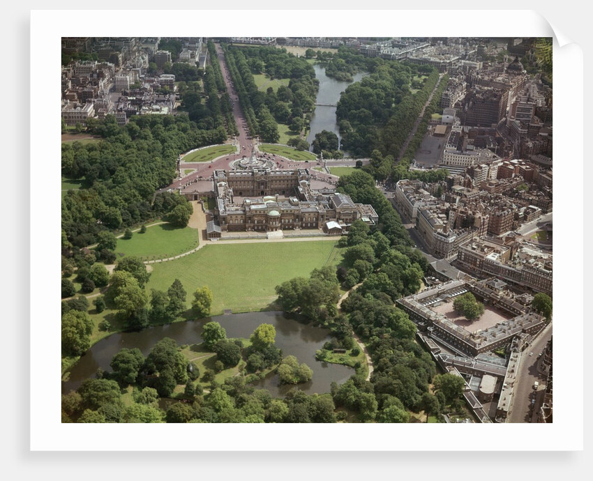 Buckingham Palace by Anonymous