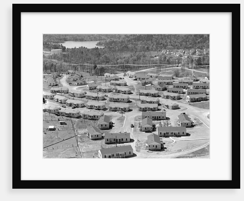 Residential Area near Reynold's Metal Company by Anonymous