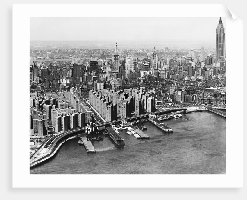 Vastness of Manhattan by Anonymous