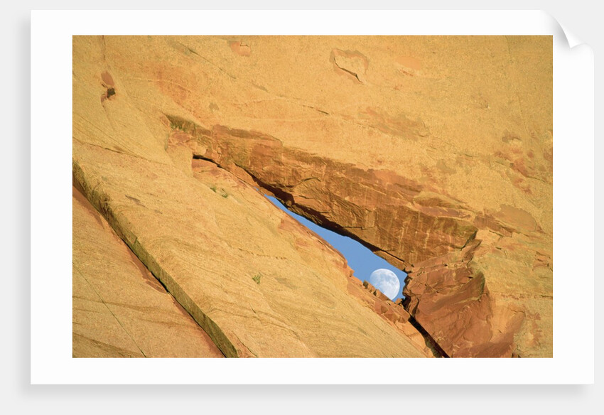 Moon and Peek-a-Boo Arch by Anonymous