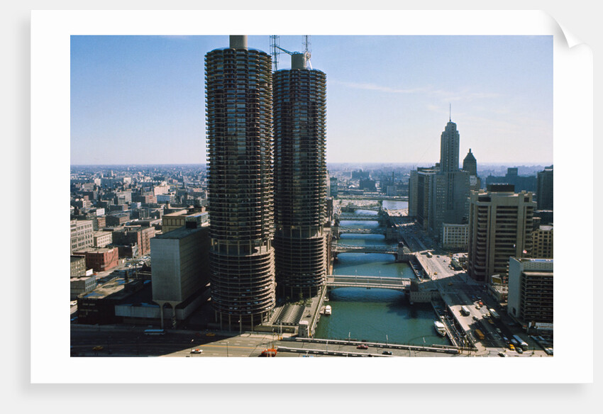 View of the Twin Towers in Chicago by Anonymous