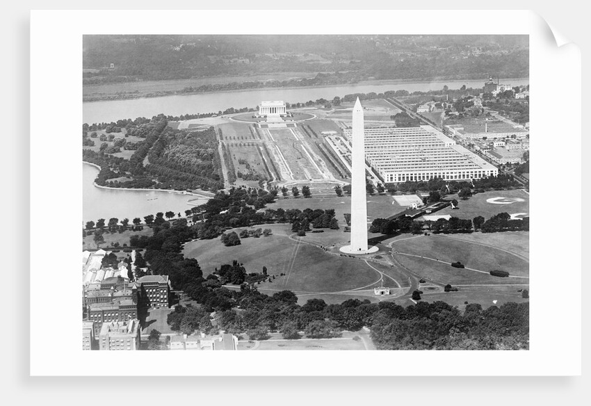 Lincoln Memorial by Anonymous